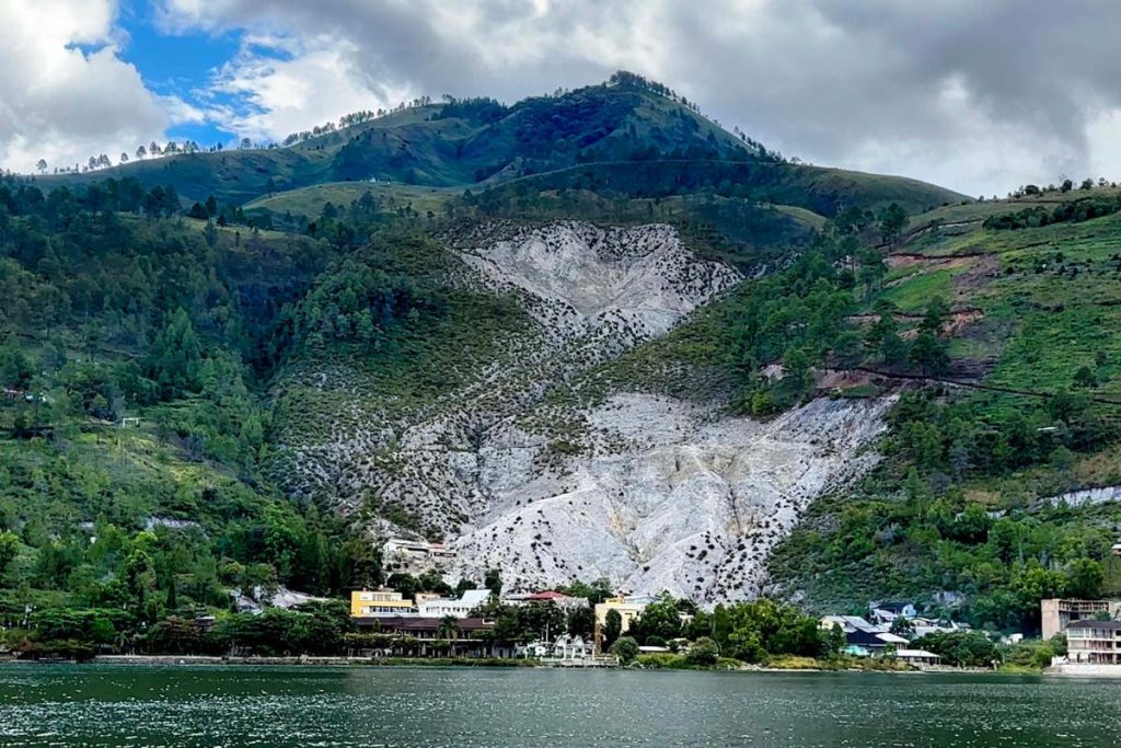 Aek Rangat Pangururan
