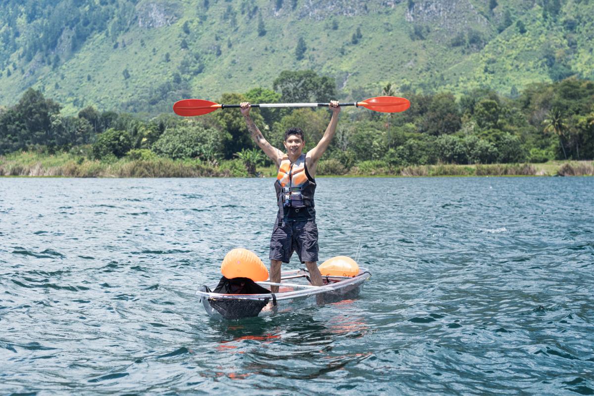 Canoe at Marianna Resort